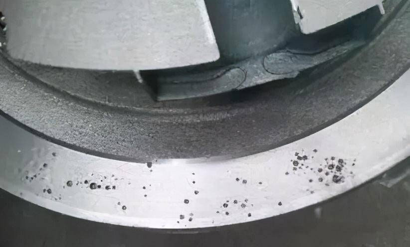 Oxidize of Aluminum Alloy Welding