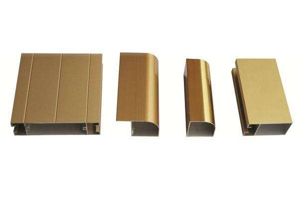 Recubrimiento electroforético de perfiles de aluminio