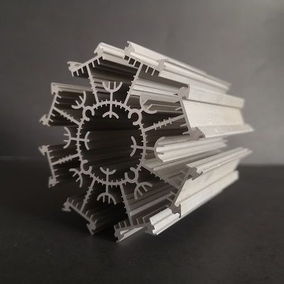 Dissipateur de chaleur en aluminium extrudé