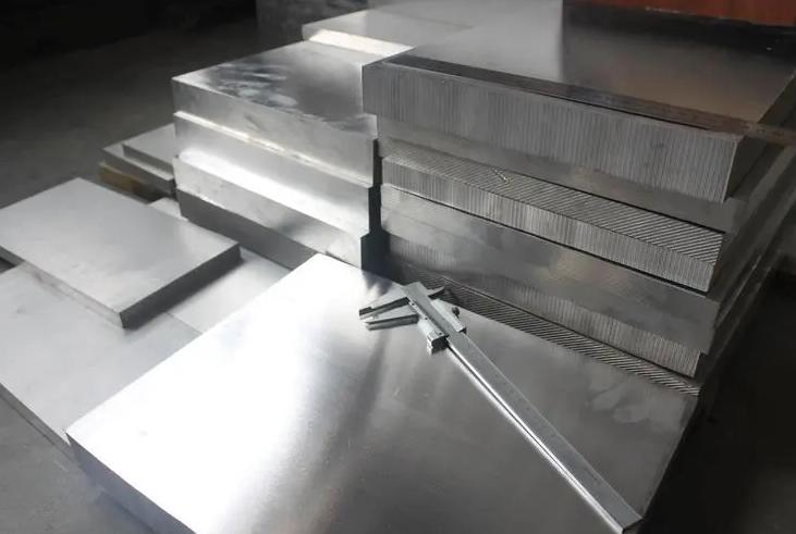 1060 Aluminum Sheet and Applications