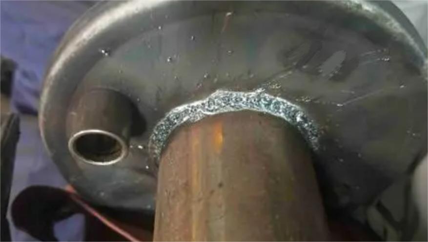Tiny air bubbles in gas welding aluminum