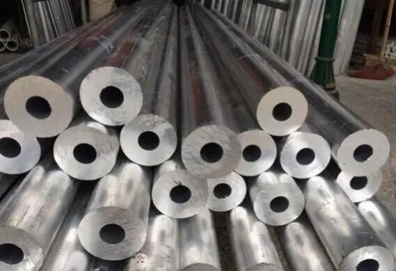 Thick-Wall Aluminum Pipe