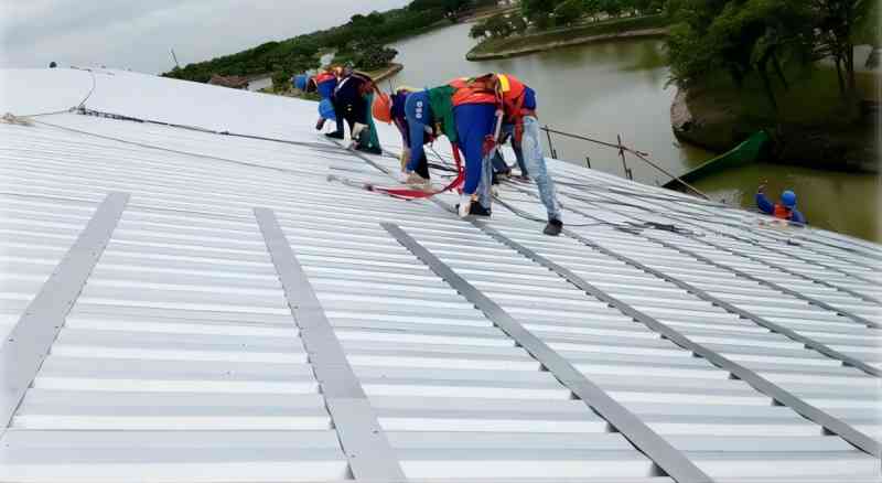 aluminium roofing sheet installation