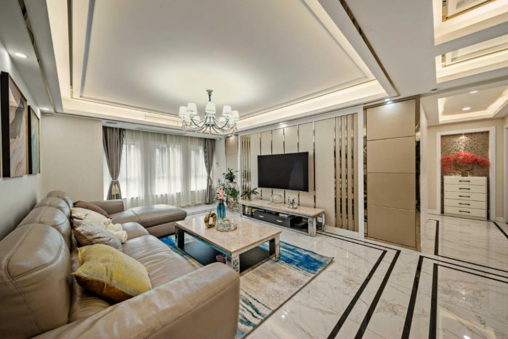 Indoor aluminium trim strip